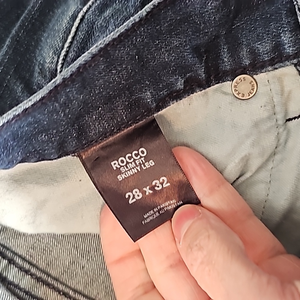EXPRESS Slim Fit Skinny Leg ROCCO jeans size 28x32 - Picture 3 of 7